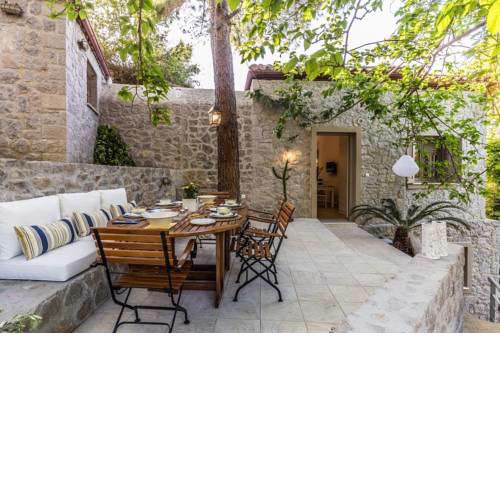 Rodia Eco stay house in Epidavros - Akros Estate