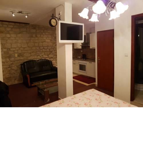 Rog Dogg Rooms