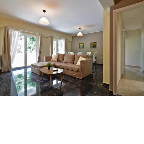 "Rolls Royce" elegant flat in P.Faliro district