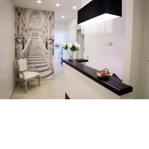 Roman Holidays Boutique Hotel