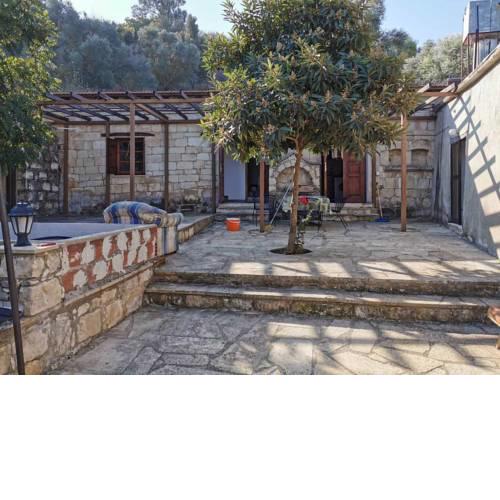 Romanos House