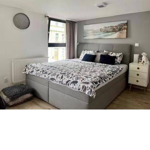 Romantic apartment by the city center