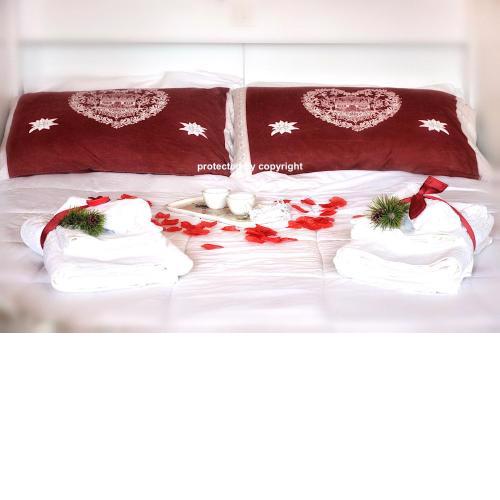 Romantic Apartment in Campiglio
