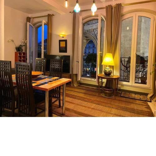 Romantic Apartment in Paris