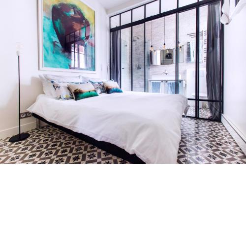 Romantic Artist Room Montmartre Bed & Breakfast