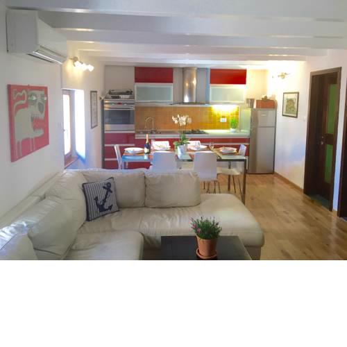 Romantic maisonette