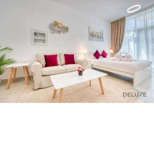Romantic Studio in Pantheon Elysee JVC by Deluxe Holiday Homes