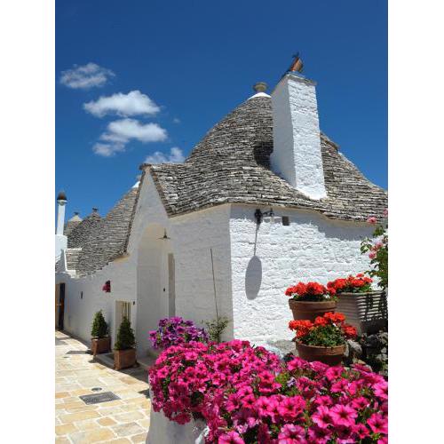 Romantic Trulli