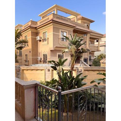 Romantic villa with sunset view in sheikh Zayed
