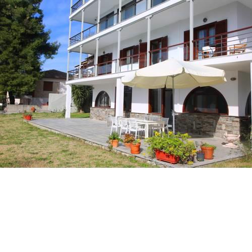 Romaric Mt. Garden House, Siviri