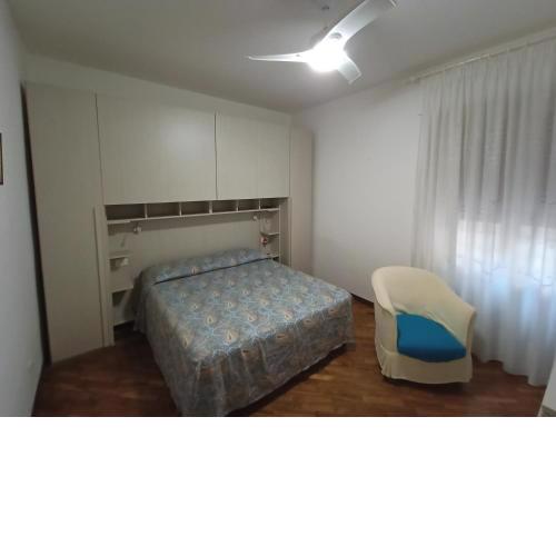 Rome Beach Apartment near Metro