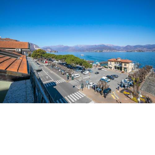 Rooftop On Stresa Lake View