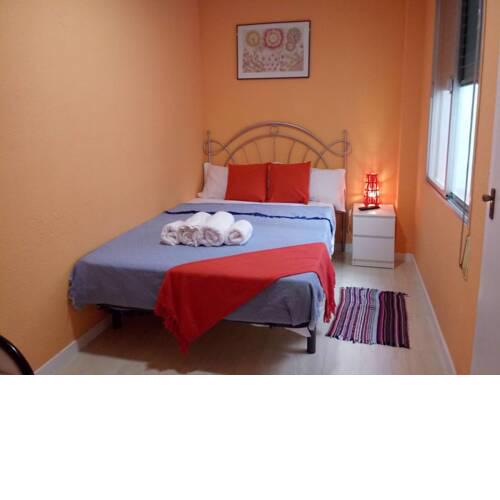 Room in Guest room - Domum - Ill del Delta del Ebro