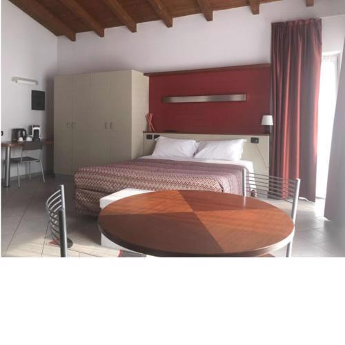Room in Holiday house - Albavillage residence Apartment for 2 people