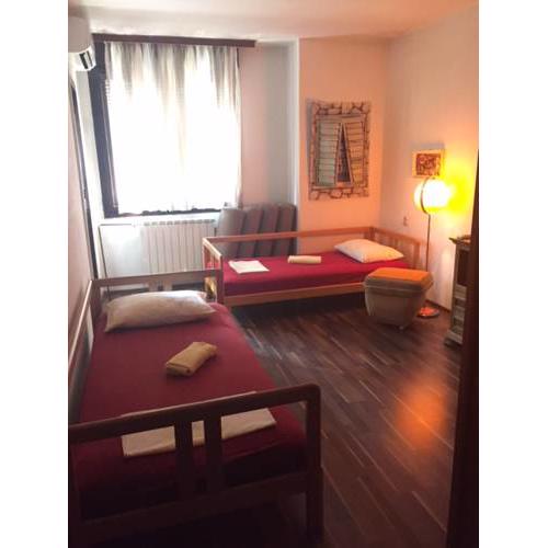 Rooms Ana
