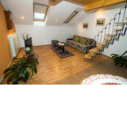 Rooms Cesnik