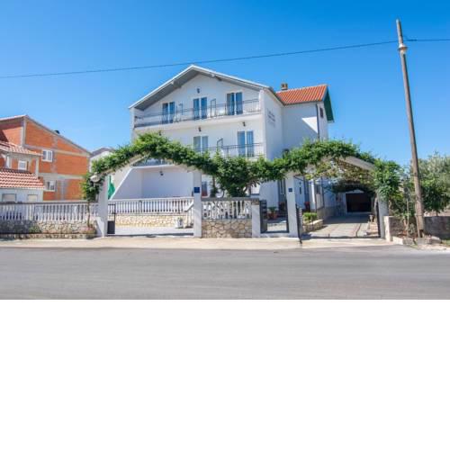 Rooms with a parking space Biograd na Moru (Biograd) - 16801