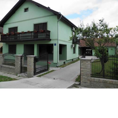 Rooms with a parking space Draz (Baranja) - 16701