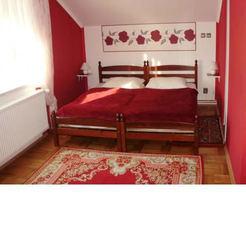 Rooms with a parking space Knezevi Vinogradi (Baranja) - 15024