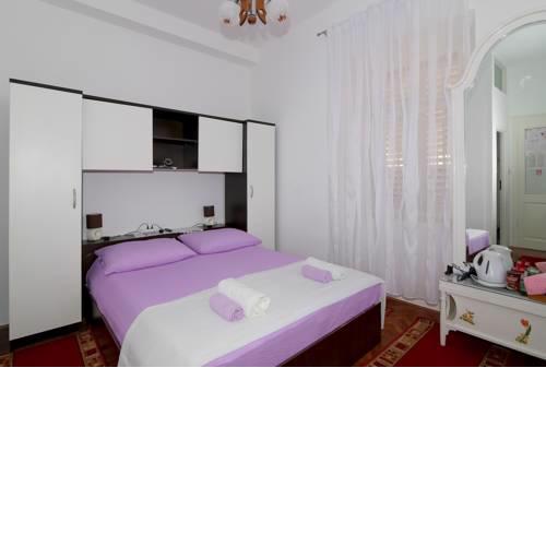 Rooms&Studios Rina