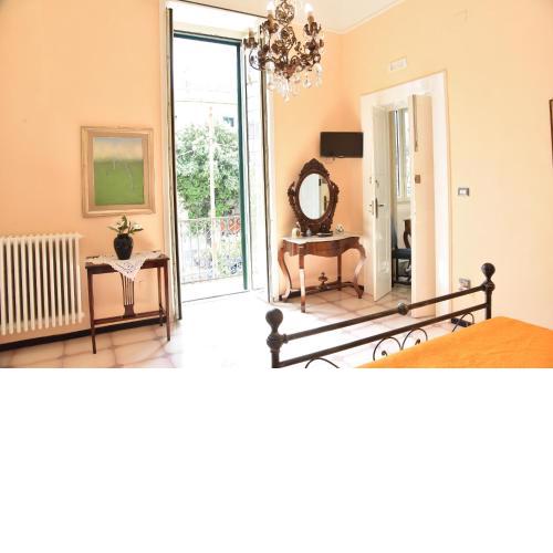 Rosaria Suite & Rooms