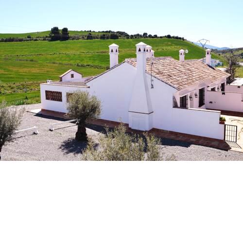 Rosas Cantares: Casa Maurus.