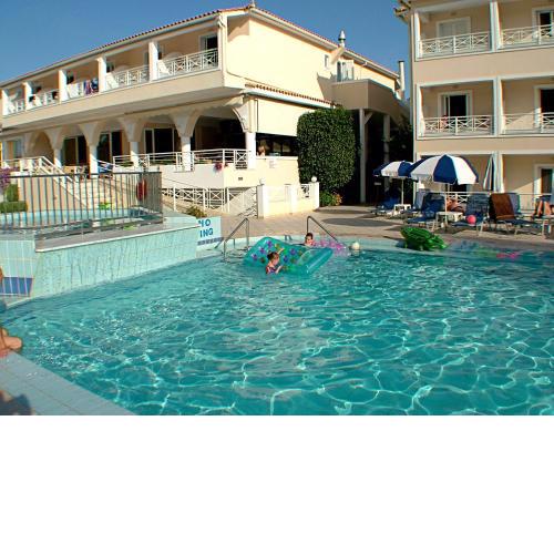 Roseland Hotel