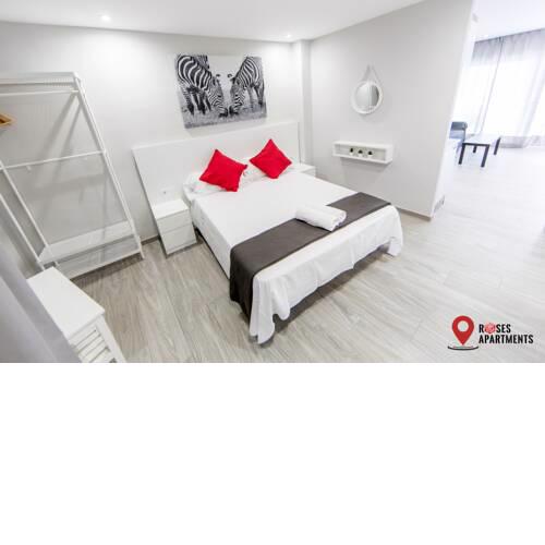 Roses Apartments Red Loft