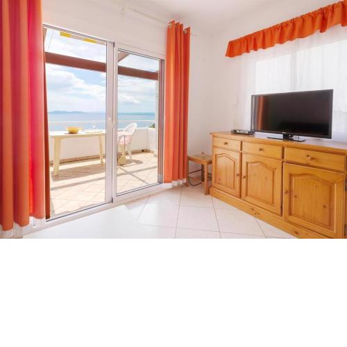 Roses House to the Sea Villa 7