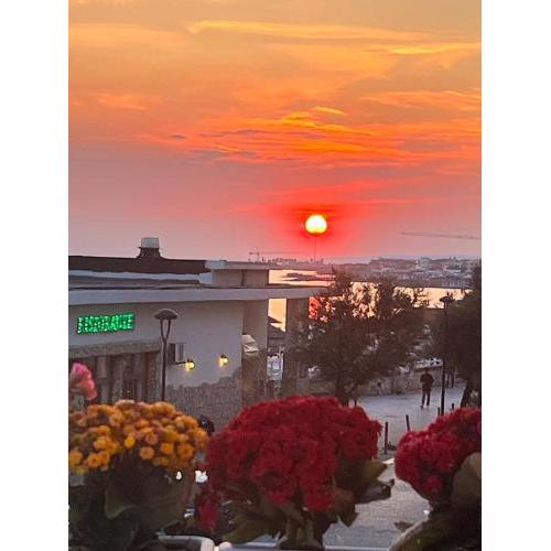 Rosso Tramonto luxury-blu- LADISPOLI, Lungomare Regina Elena 2
