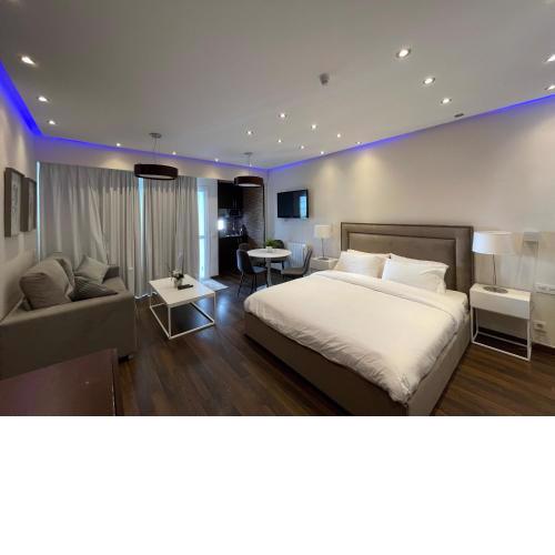 Rotary Estudio - Puerto Banus