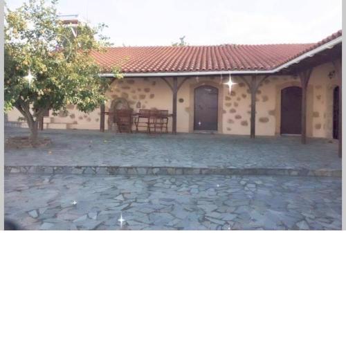 Roupes Stone House