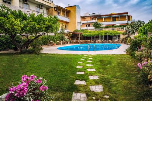 Roxani Hotel