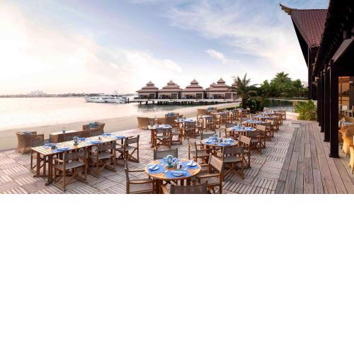 Royal Amwaj Apartments at Anantara, Palm Jumeirah, Free beach and pool access