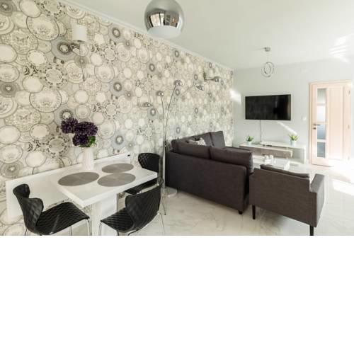 ROYAL APARTMAN