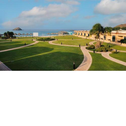 Royal Beach Hotel & Resort