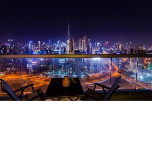 Royal Club By RVHR, Paramount Tower B, Business Bay