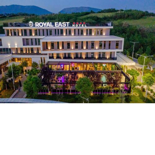 Royal East Resort