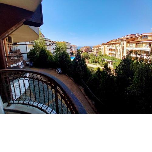 Royal Palm Seaview Apartment