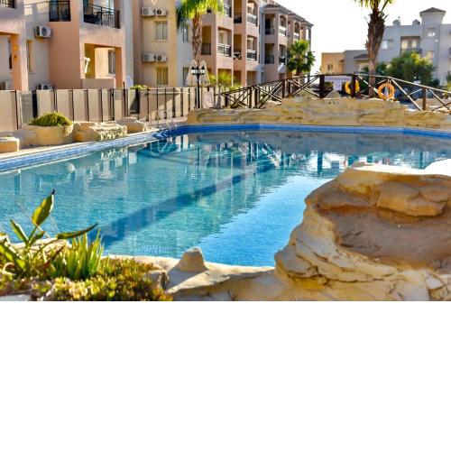 Royal Seacrest apartment with privet garden