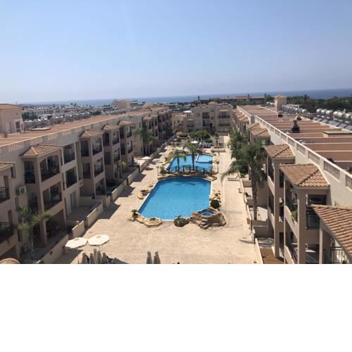 ROYAL SEACREST Apartment