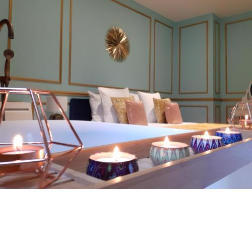 ROYAL SUITE PARIS REPUBLIQUE