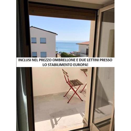 RS304 - Marcelli, nuovo bilo fronte mare con spiaggia inclusa