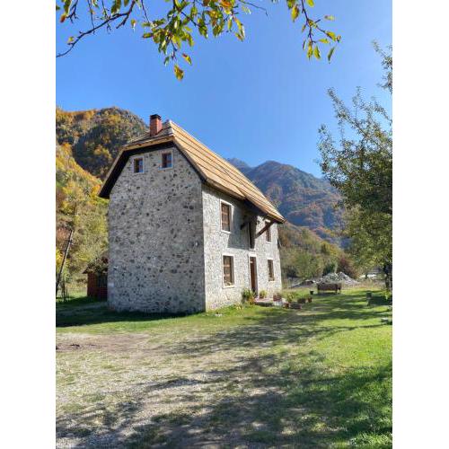 Rupa Guest House