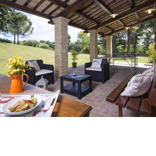 Rustic Holiday Home in Fano with Garden Terrace
