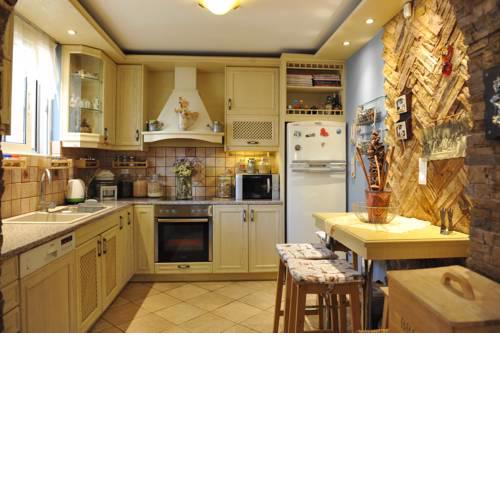 Rustic House in Lagonisi