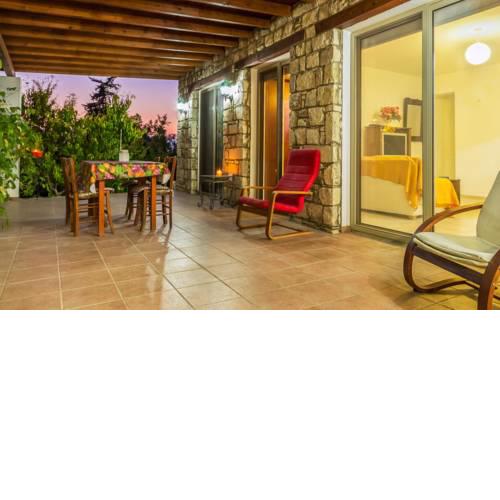 Rustic Village Retreat Amargeti