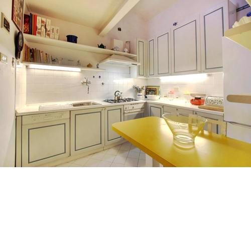 Rustici Apartment With Terrace