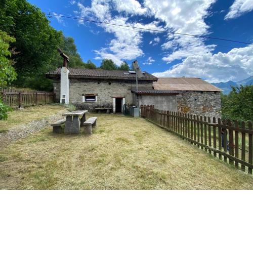 Rustico svizzero - La Baita Cavedo