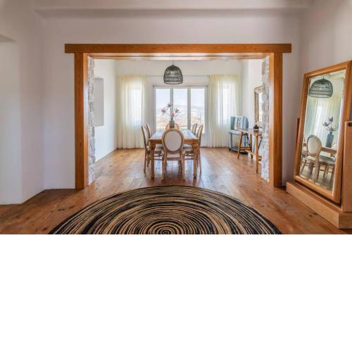 Ryakia villa, 5 min away from Super Paradise Beach